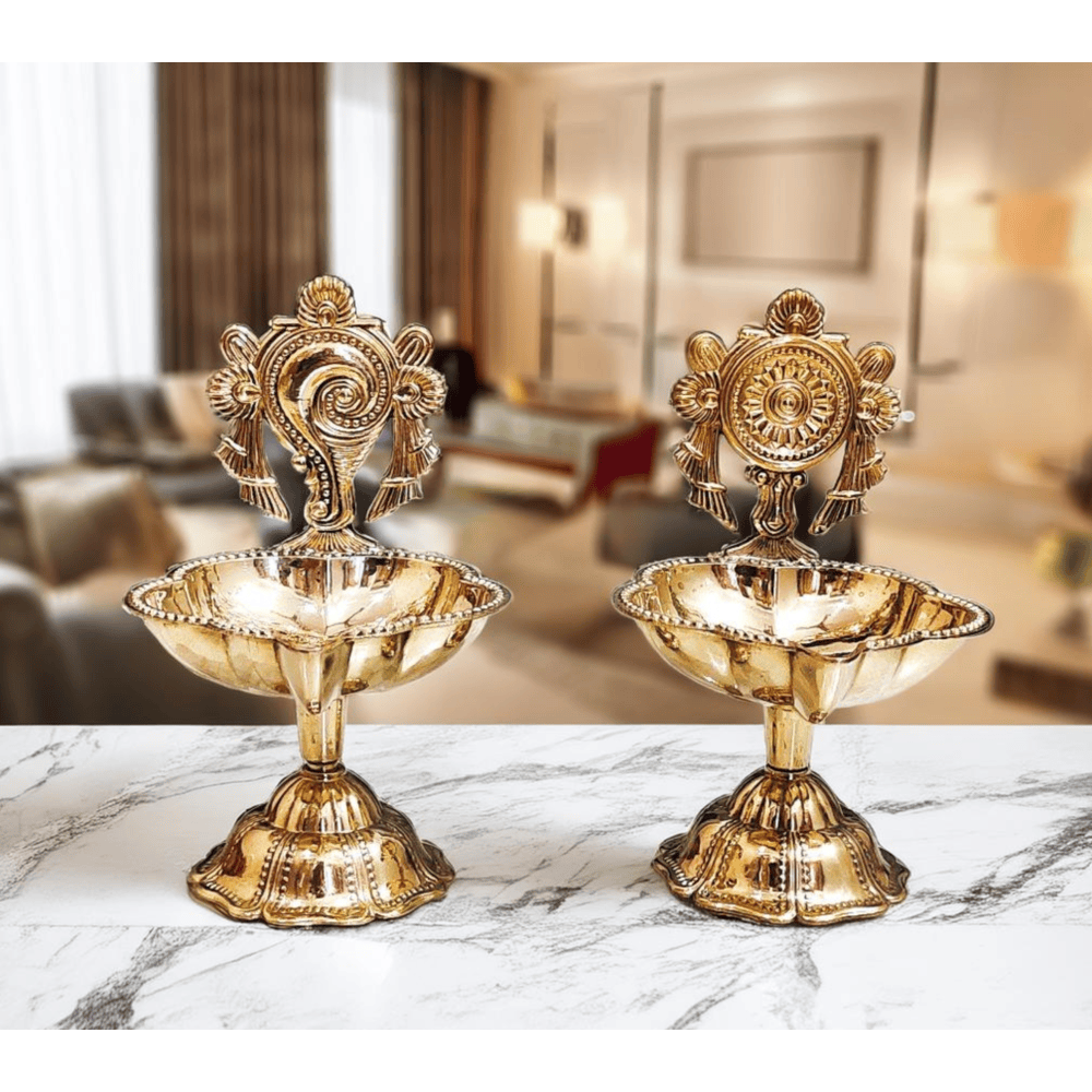Pure Brass Chakra and Shamkh Aarti