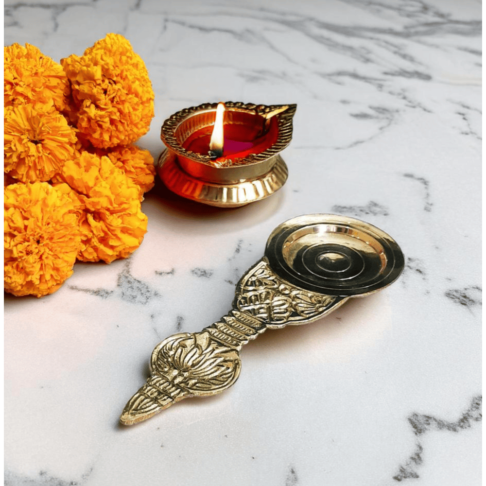 Brass Embossed Kapoor Aarti Kapur Burner